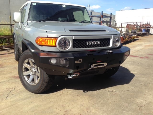 FJ Cruiser Bull Bar - KS Overland Evolution | Off Road Accesories