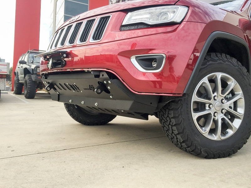 WK2 Grand Cherokee Hidden Winch Mount and Pre Runner 2014 Current